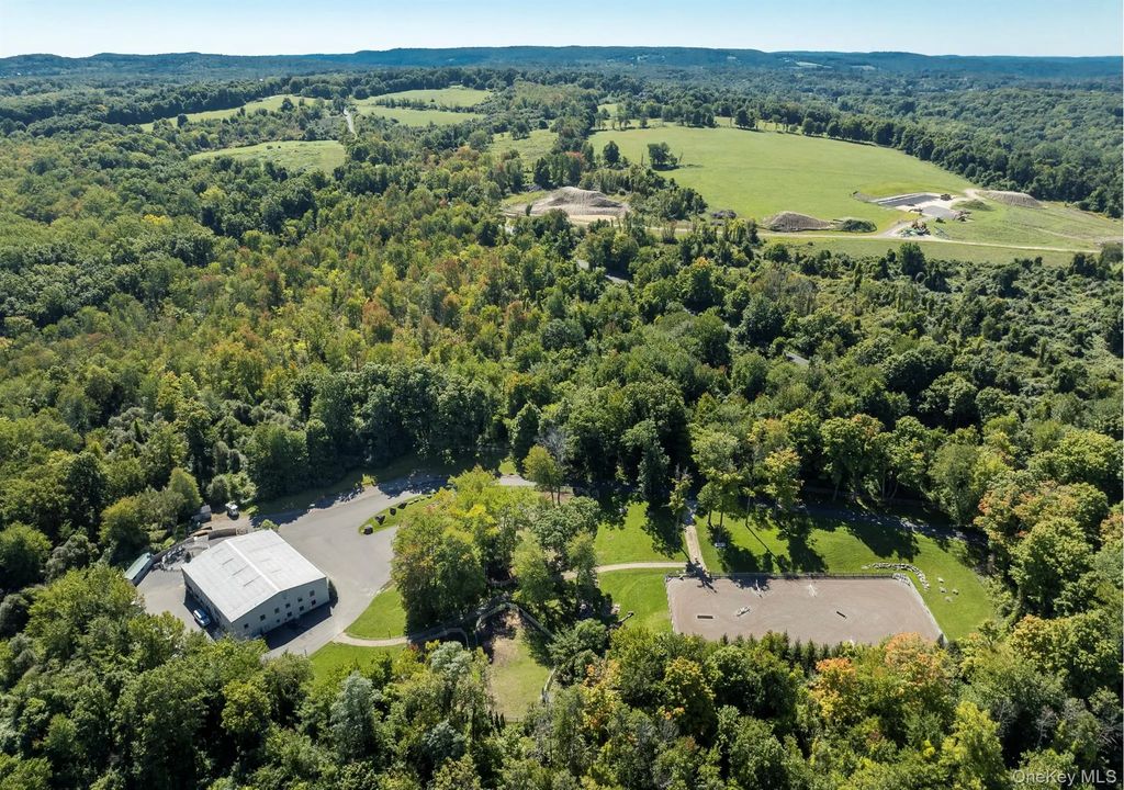 120 Nichols Road, Brewster