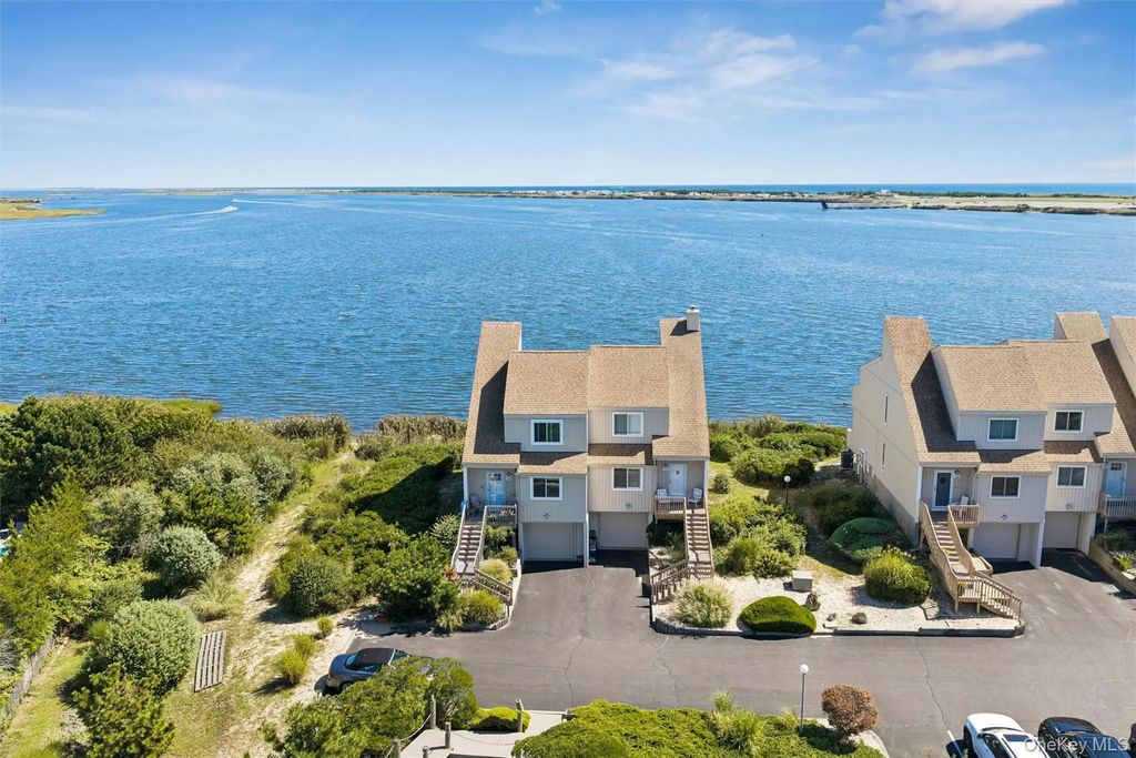 14 Waters Edge, Shirley