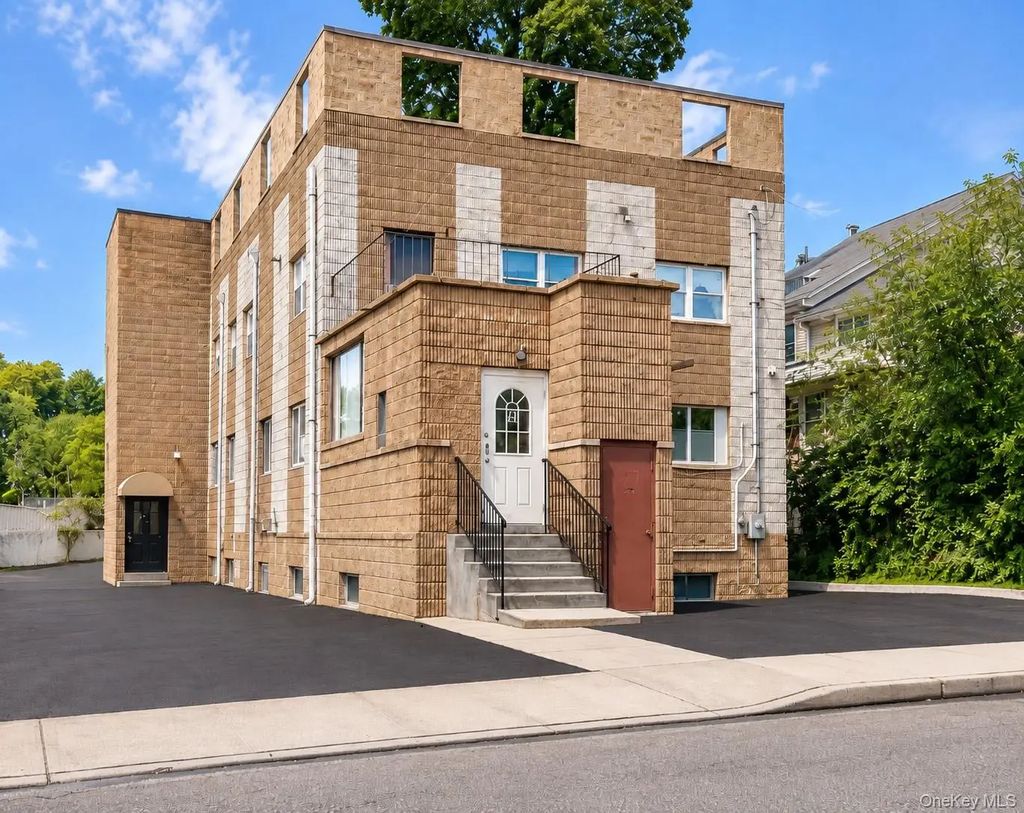 21 Rita Avenue, Monsey