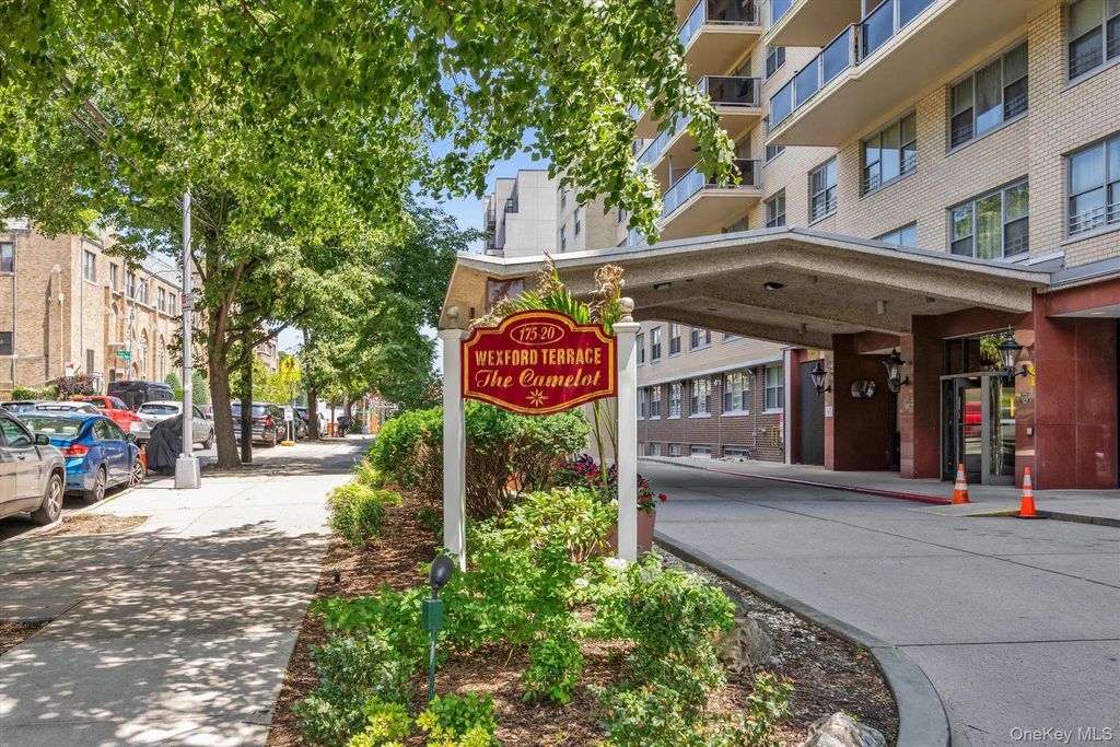 175-20 Wexford Terrace # 4x, Jamaica Estates