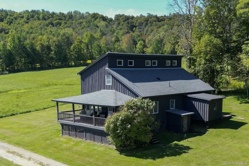 197 Weiss Road, Roscoe