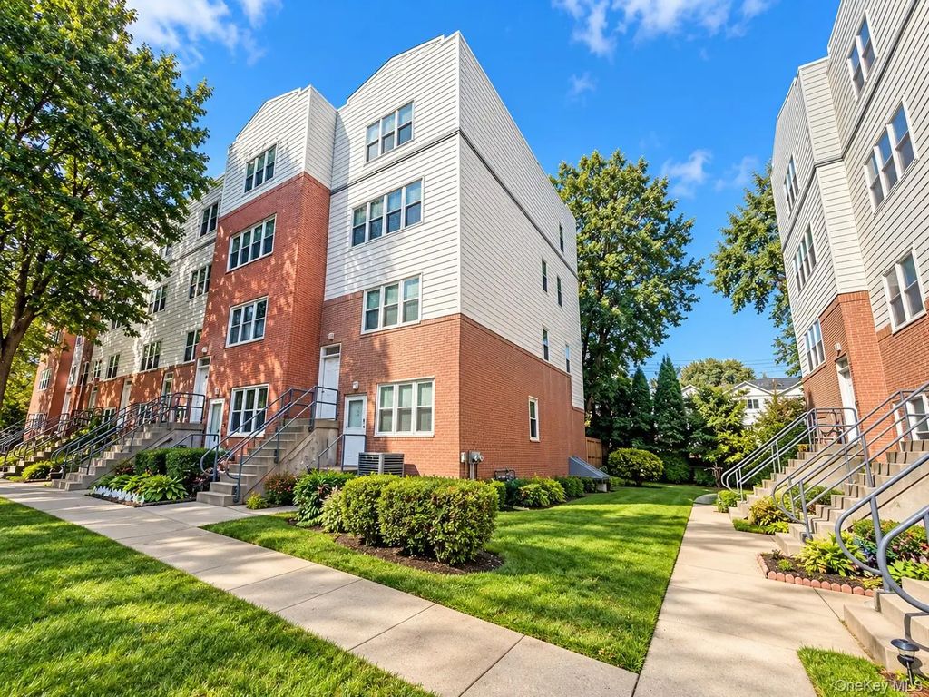 200 Neptune Court # 6200c, Bronx