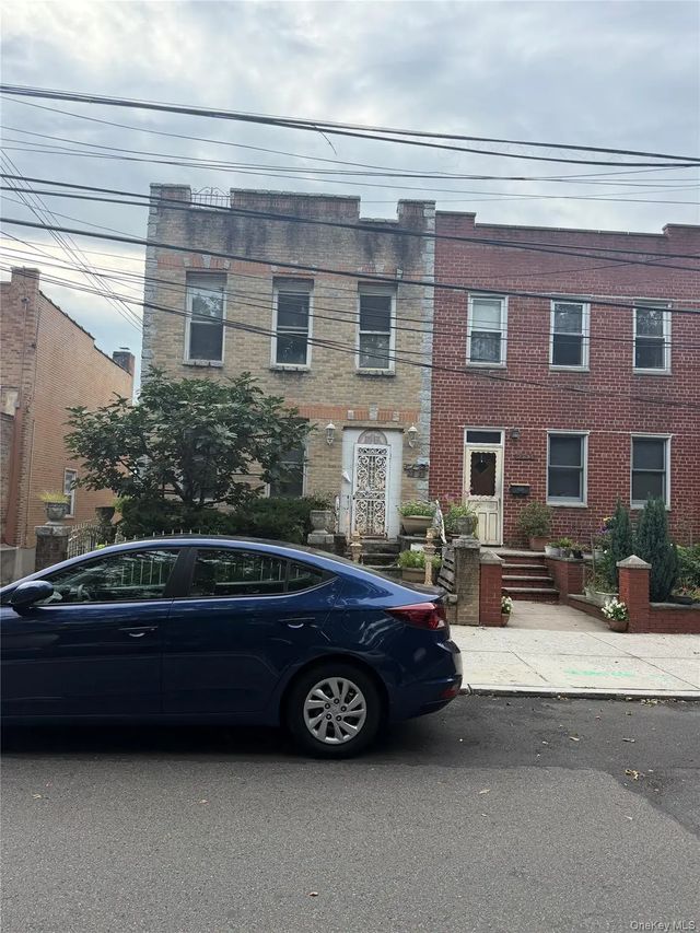 Photo of Listing #1049746