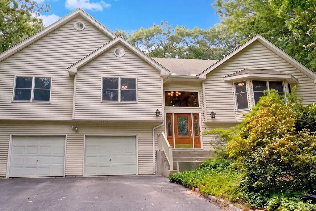 247 Dogwood Drive, Wading River
