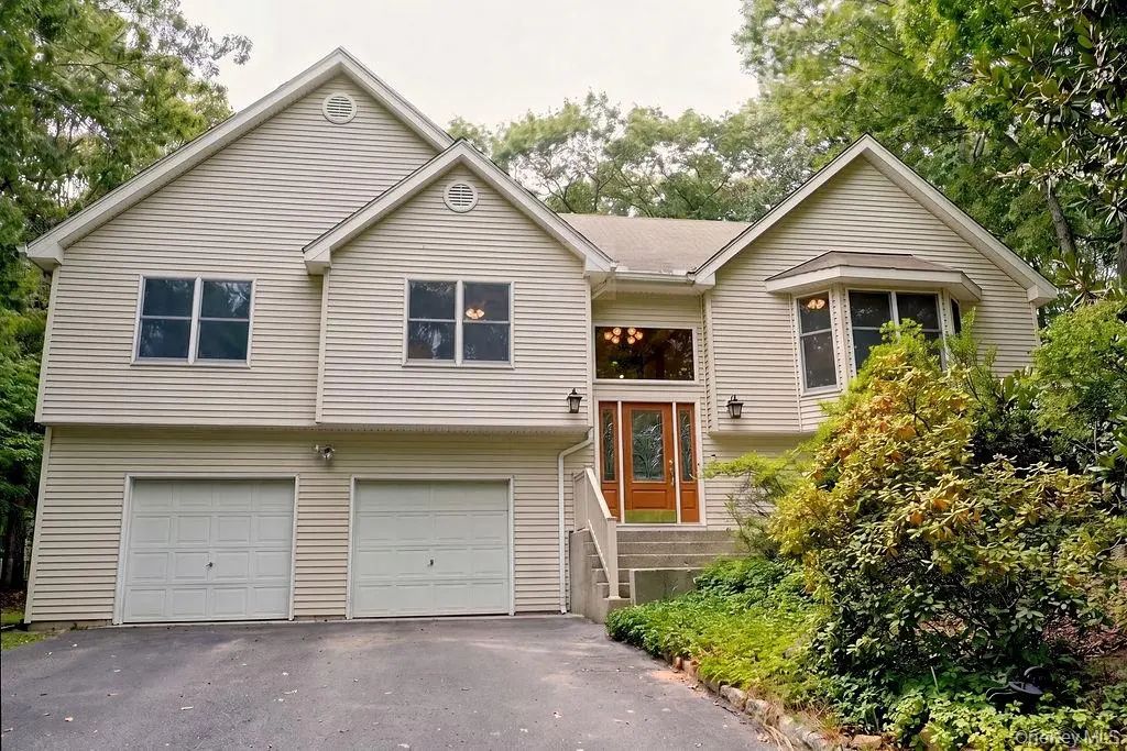 247 Dogwood Drive, Wading River