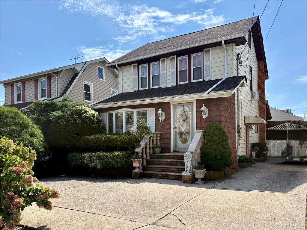 26 E Oxford Street, Valley Stream