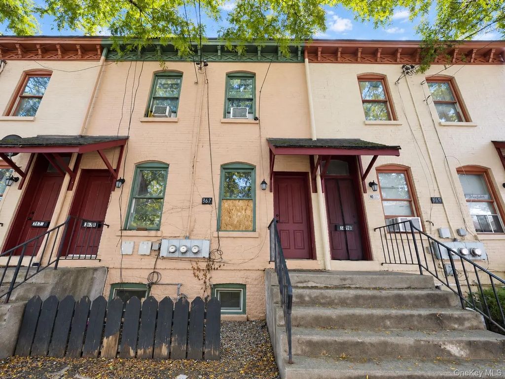 367 Liberty Street, Newburgh