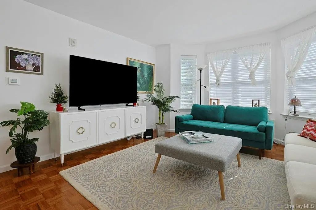 207 Sutton Drive # 207, Mount Kisco