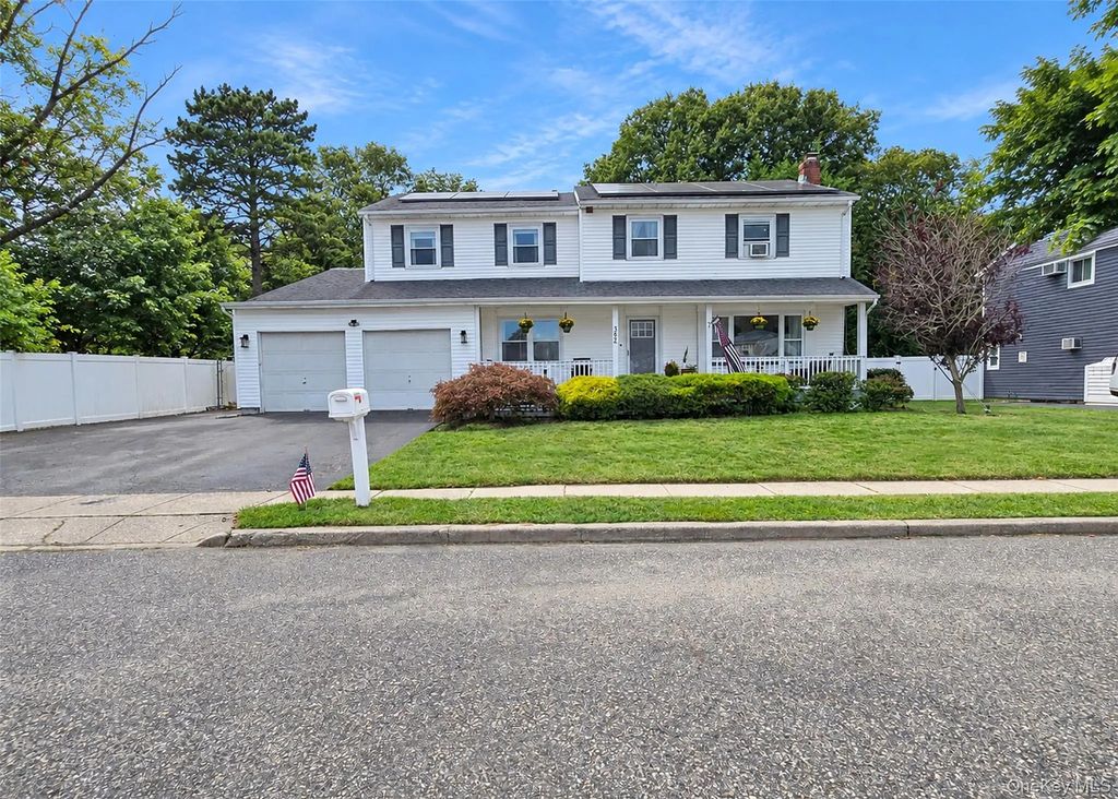 362 Singingwood Drive, Holbrook
