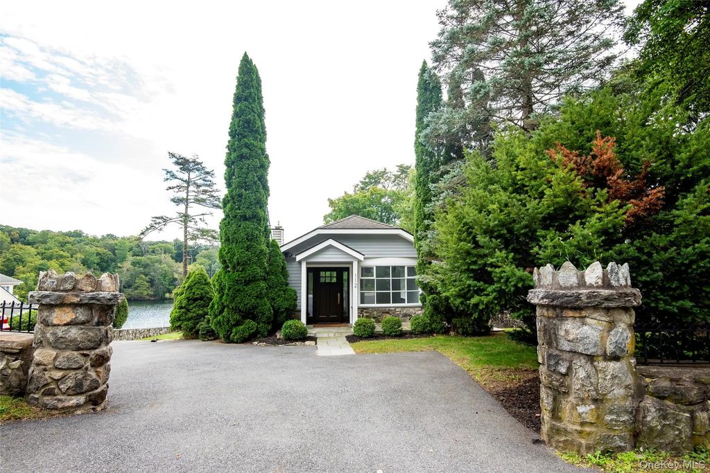 112 W Lake Boulevard, Mahopac