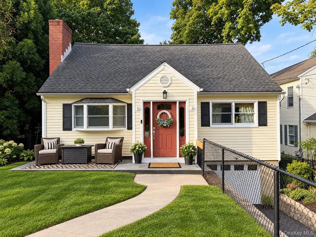 11 Emerson Avenue, Croton-on-Hudson