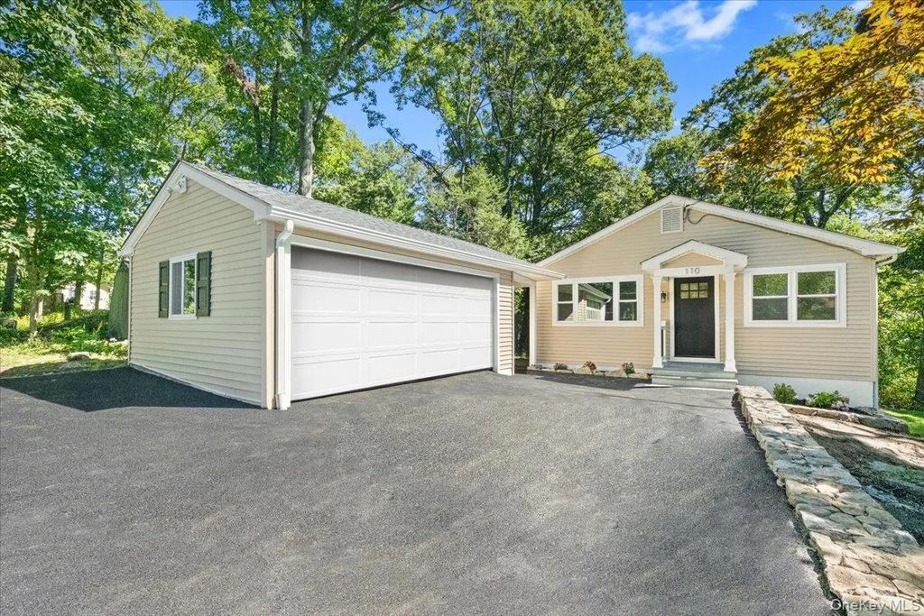 110 Pleasant Road, Lake Peekskill