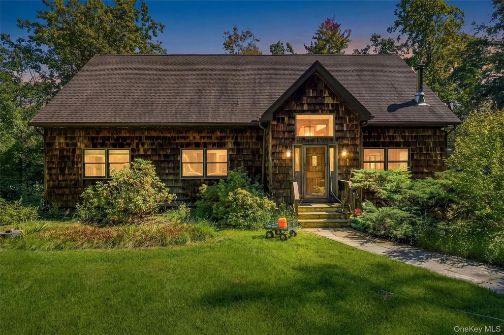 104 Old Forge Drive, Carmel