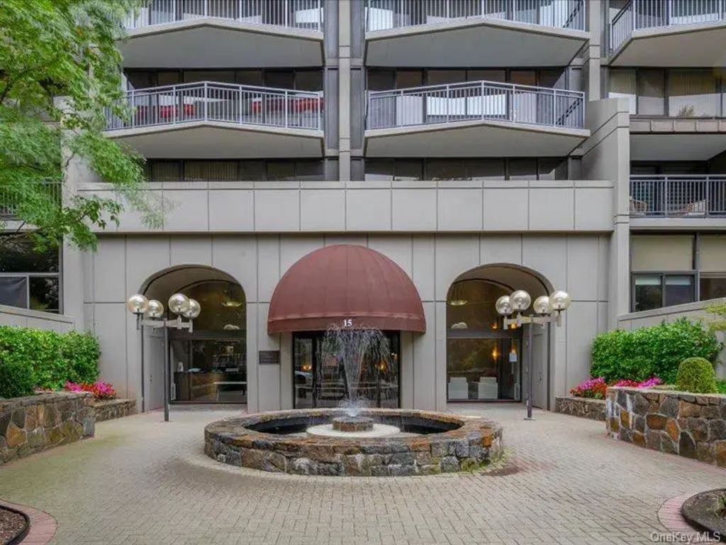 15 Stewart Place # 6d, White Plains