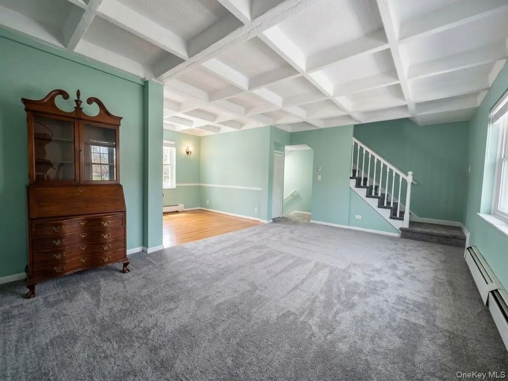 147-28 Charter Road # 33b, Briarwood