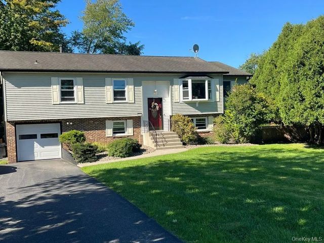 104 Ayers Court, Montgomery