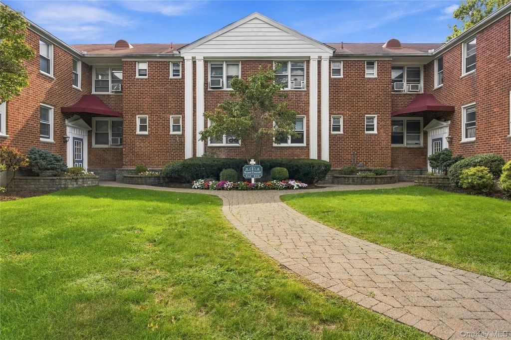 2 Bryant Crescent # 1n, White Plains