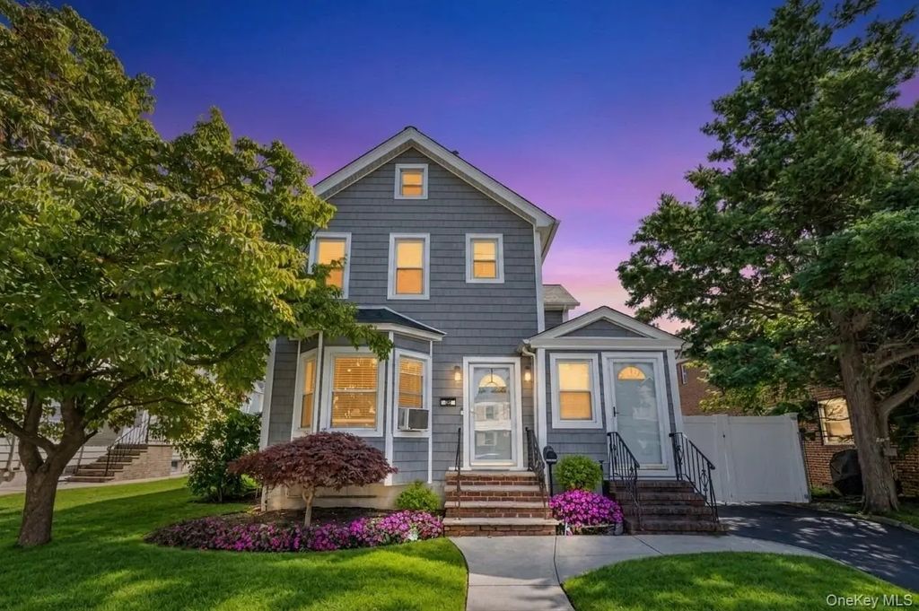 63 S Franklin Avenue, Valley Stream