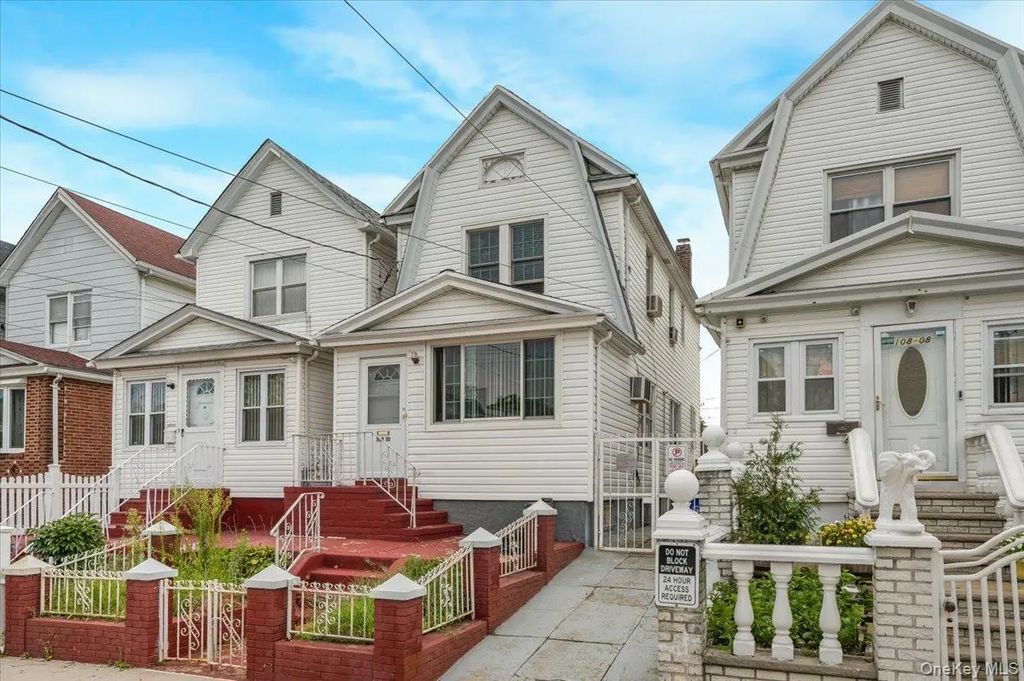 108-10 107th Avenue, Richmond Hill S.