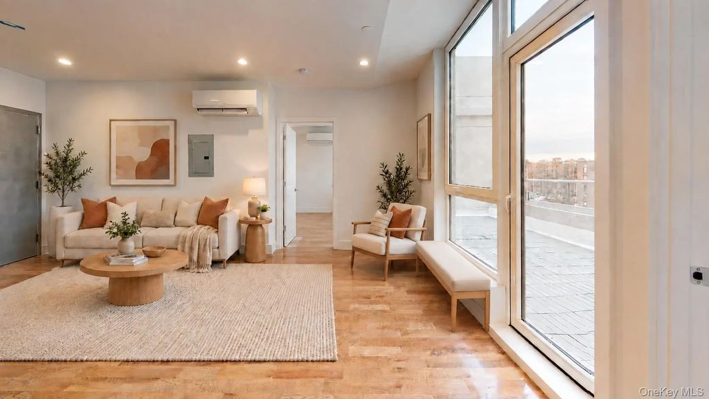 138-28 Queens Boulevard # Ph-7f, Briarwood