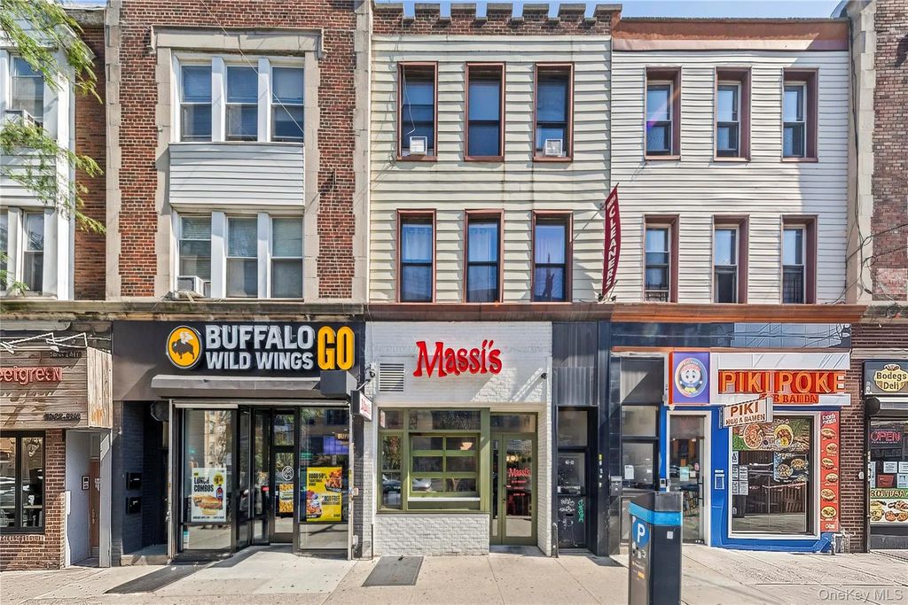 2909 Broadway, Astoria