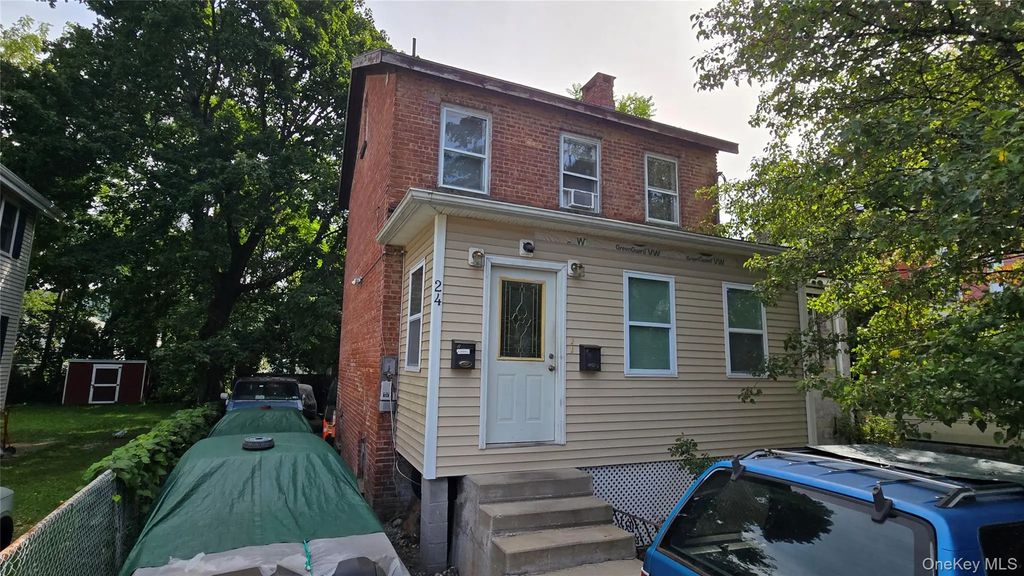 24 S Elm Street, Beacon