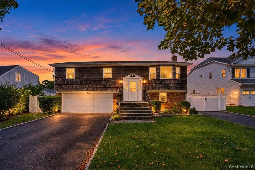 5 Central Avenue, Amityville