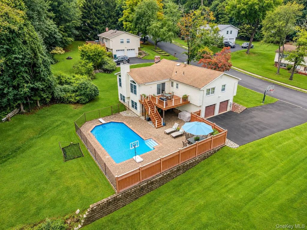 3 Five Oaks Lane, Valley Cottage
