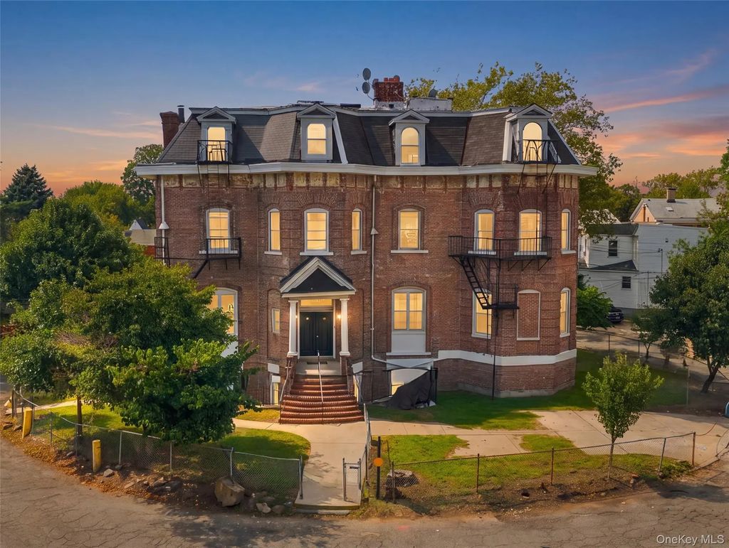 11-41 123rd Street, College Point