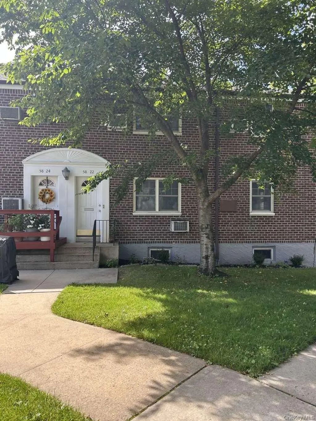 58-22 251st Street # 206, Little Neck