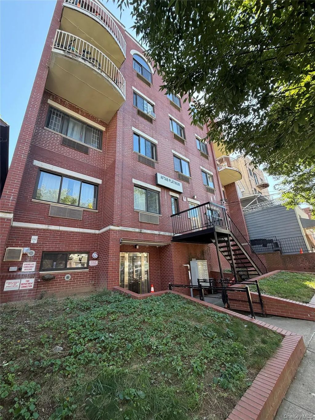 112-26 38th Avenue # 4a, Corona