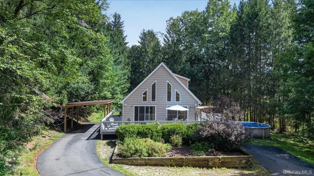 5286 State Route 52, Jeffersonville