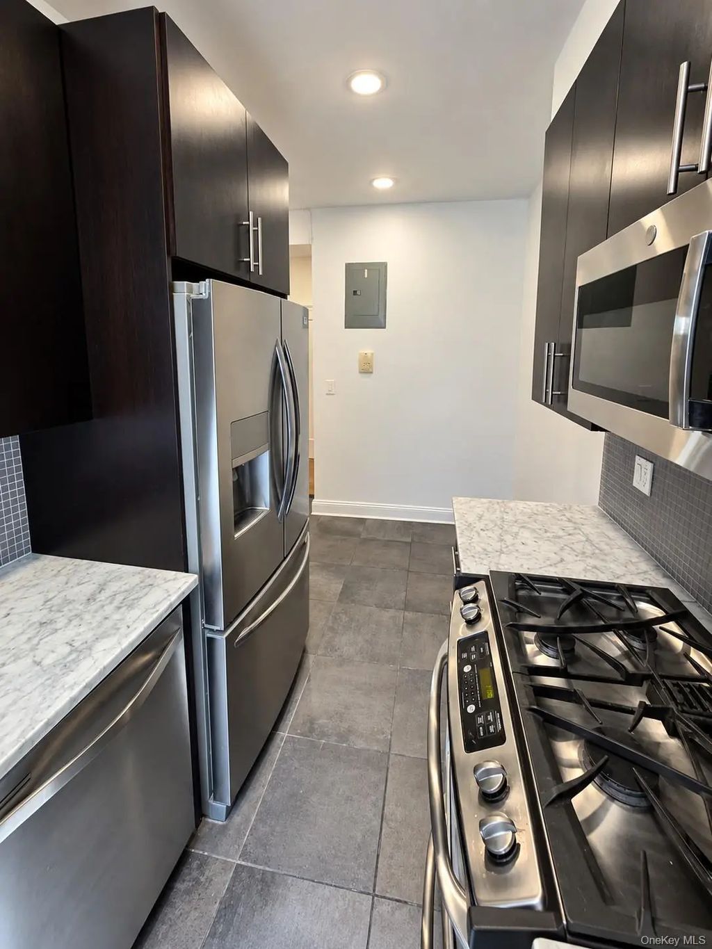 8309 Talbot Street # 1k, Kew Gardens