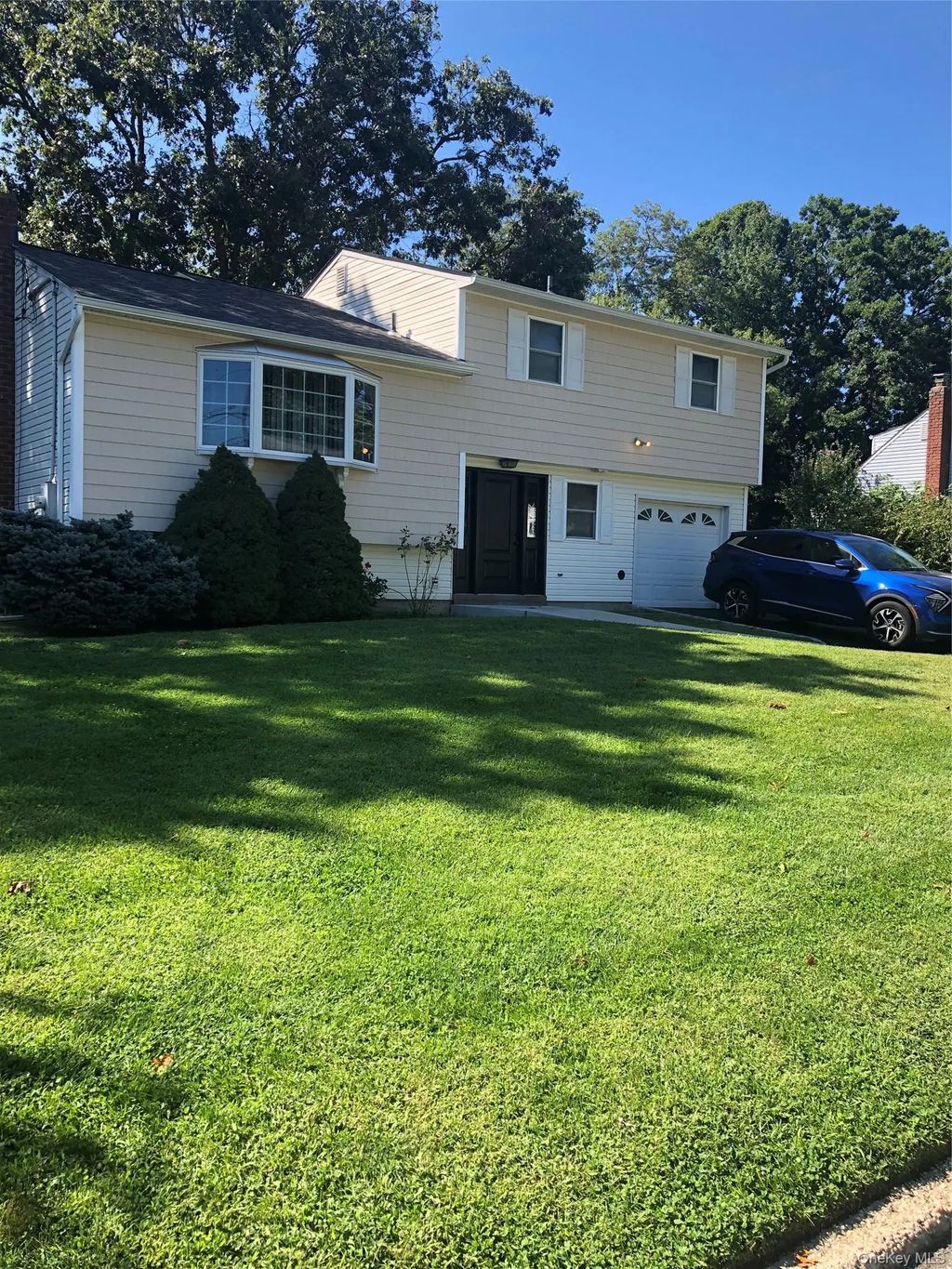 22 Starfire Drive, Centereach