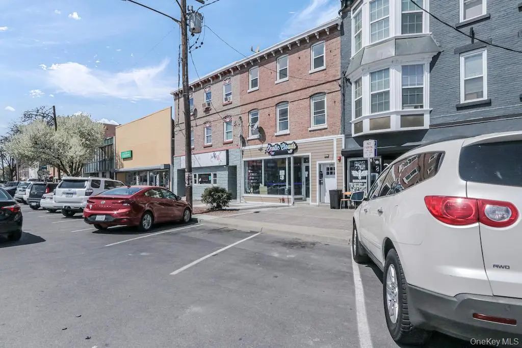 370 Broadway # 3, Newburgh