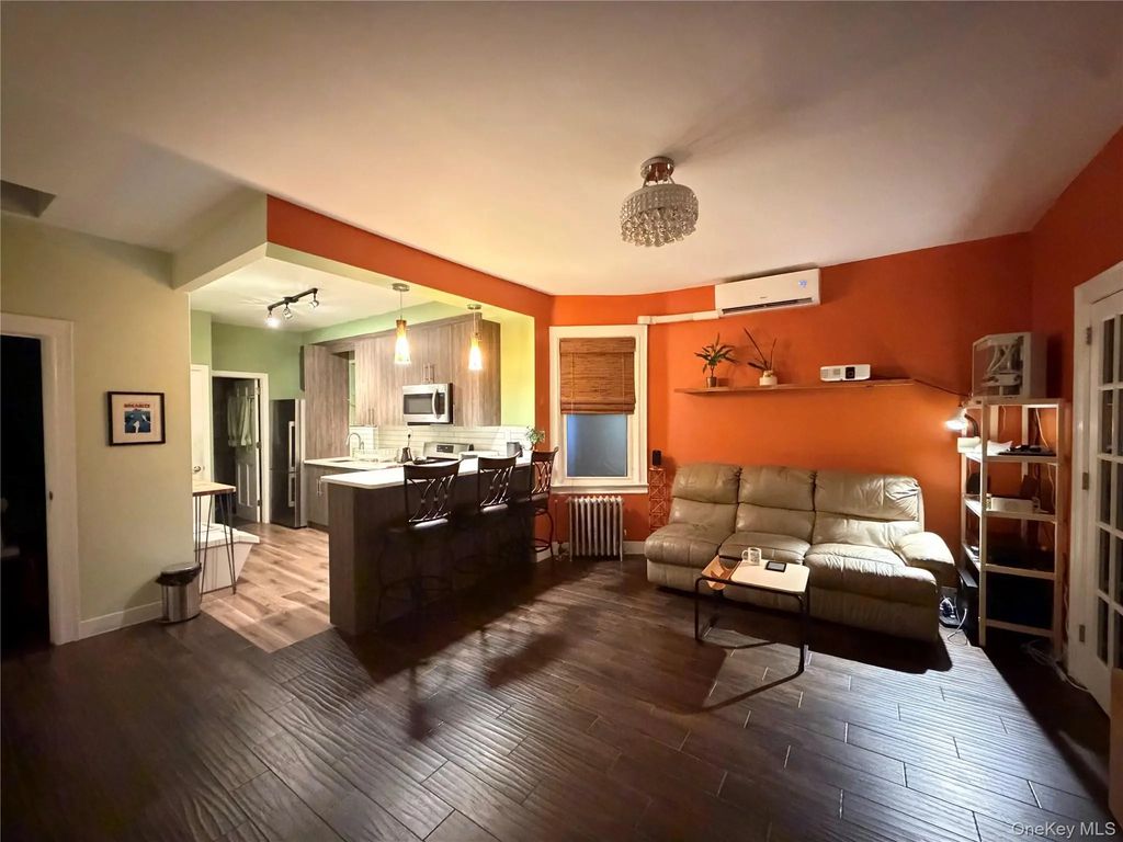 51-56 48th Street # 2nd Flr, Woodside