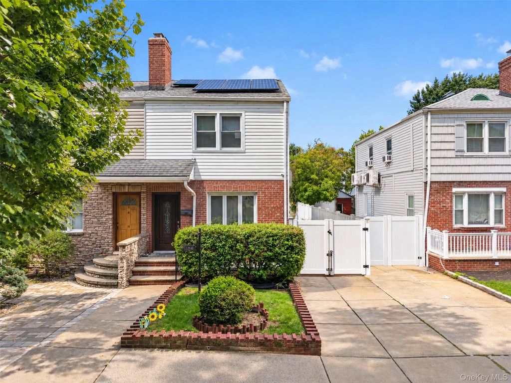 56-18 185th Street, Fresh Meadows