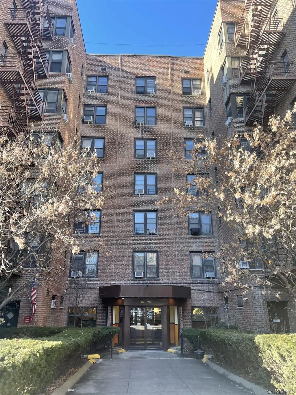 8425 Elmhurst Avenue # 2s, Elmhurst