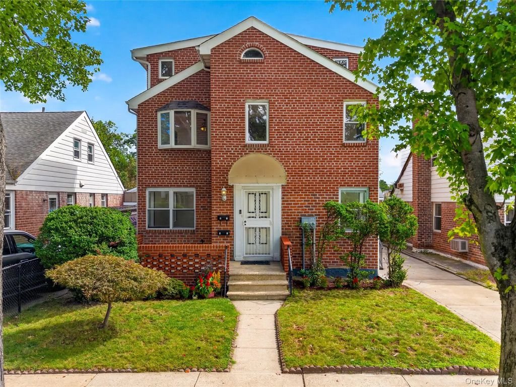 56-15 199th Street, Fresh Meadows