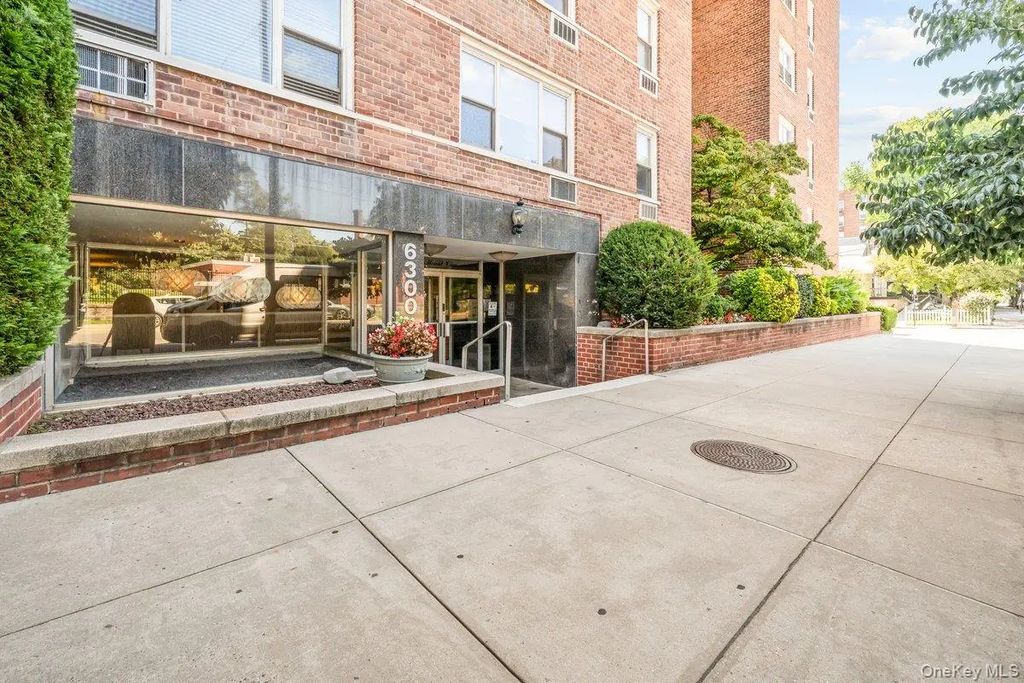 6300 Riverdale Avenue # 5a, Bronx