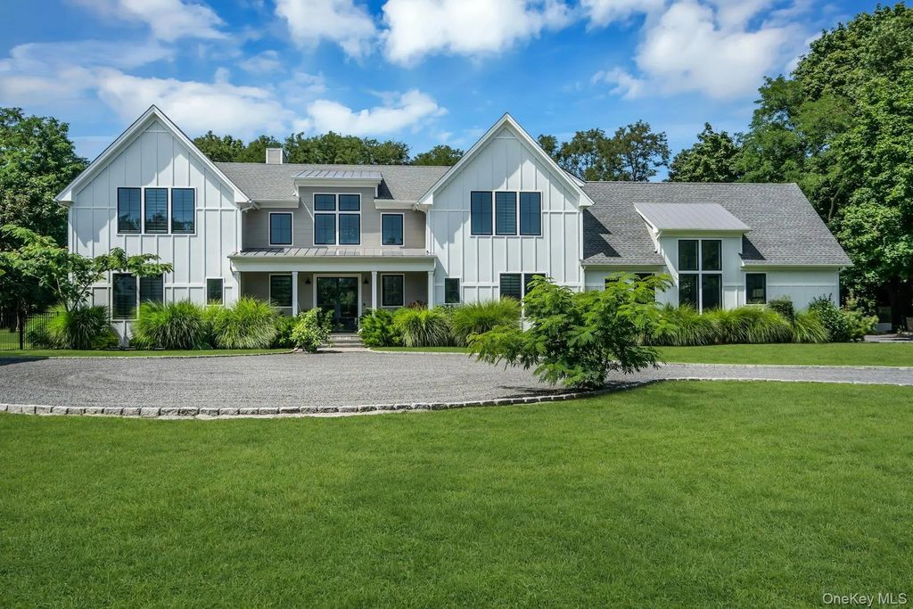 712 Hubbard Avenue, Aquebogue