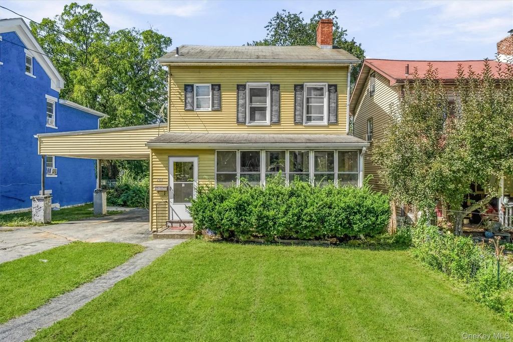 102 Delafield Street, Poughkeepsie