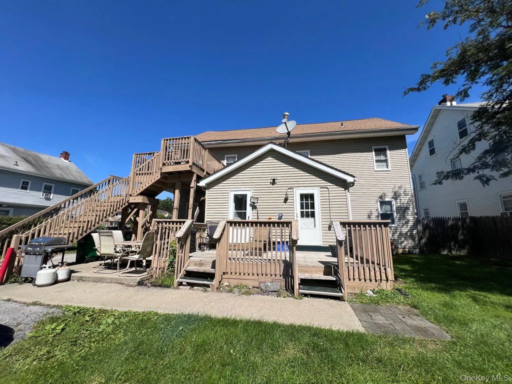 1 W Academy Street, Wappingers Falls