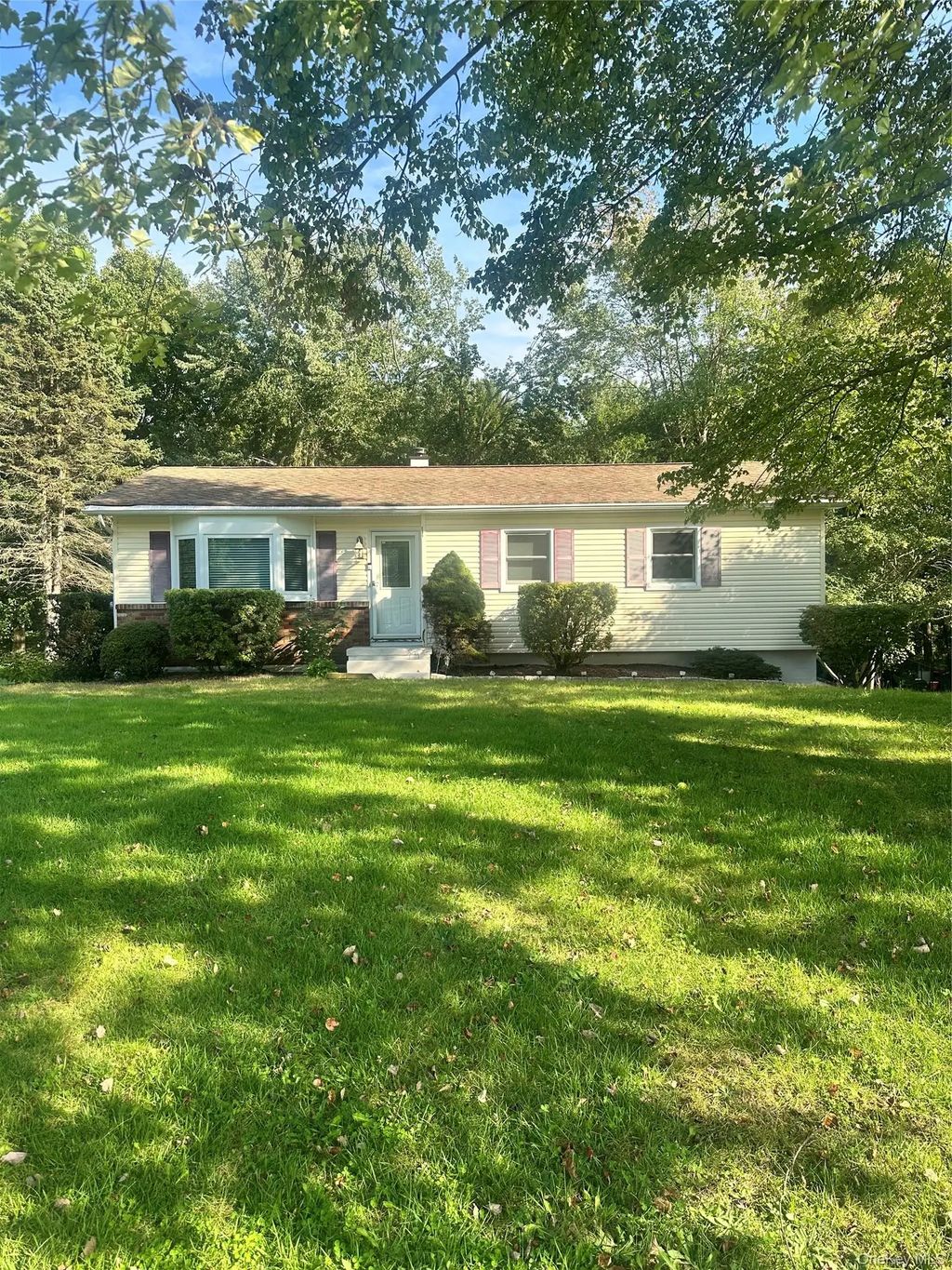 9 Elizabeth Drive, Hopewell Junction