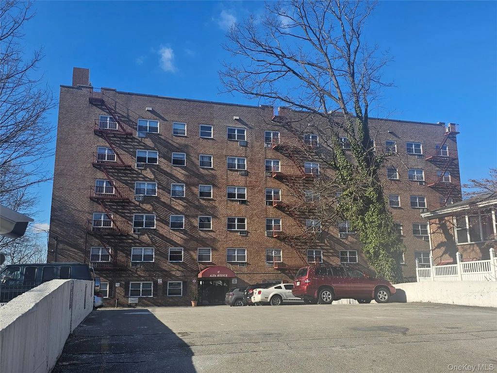 47 Alta Avenue # 4d, Yonkers