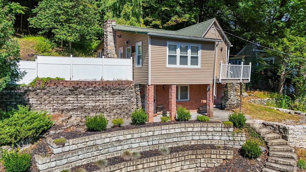 22 Harper Street, Lake Peekskill