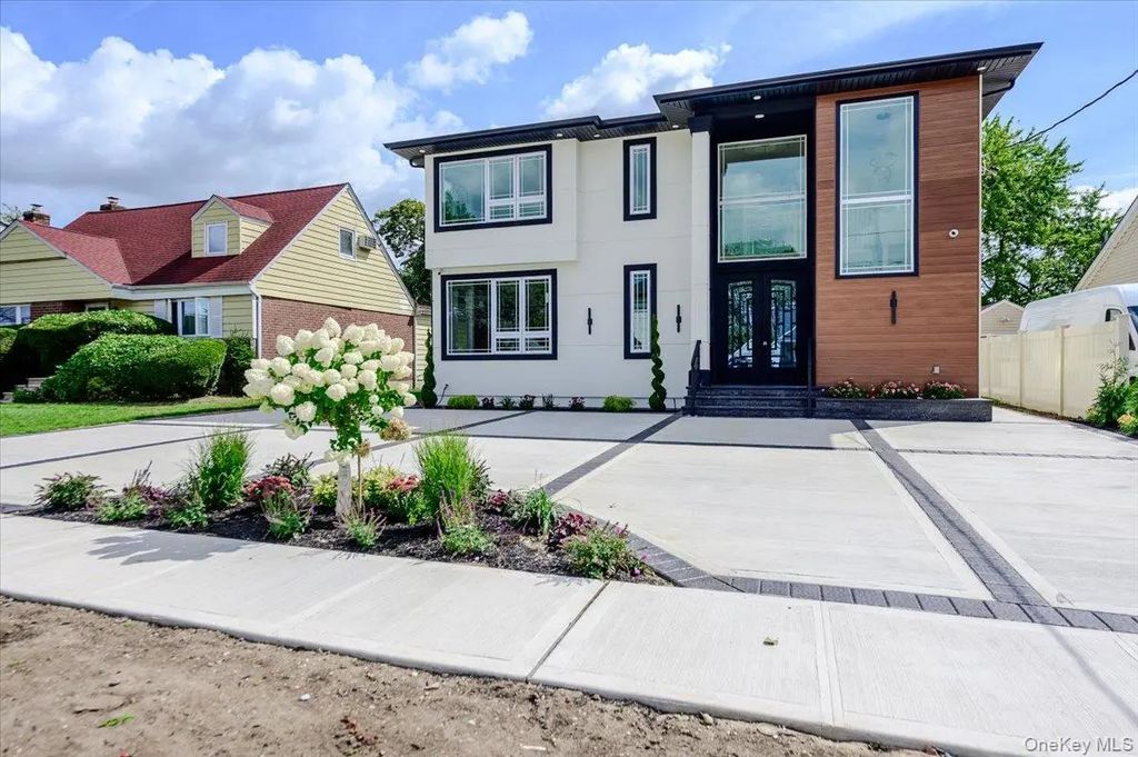 26 Countisbury Avenue, Valley Stream