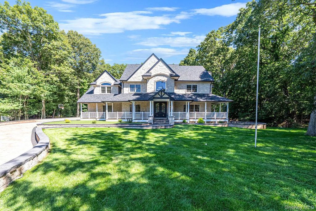 3 Dionne Court, Northport