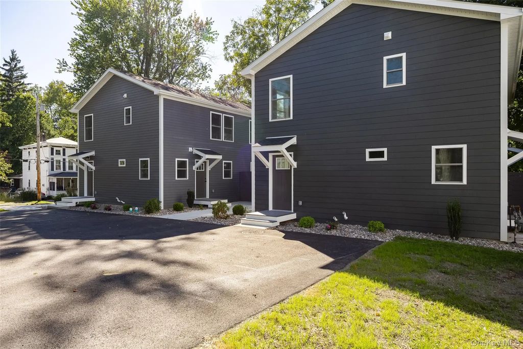 5 Douglas Street # A, Poughkeepsie