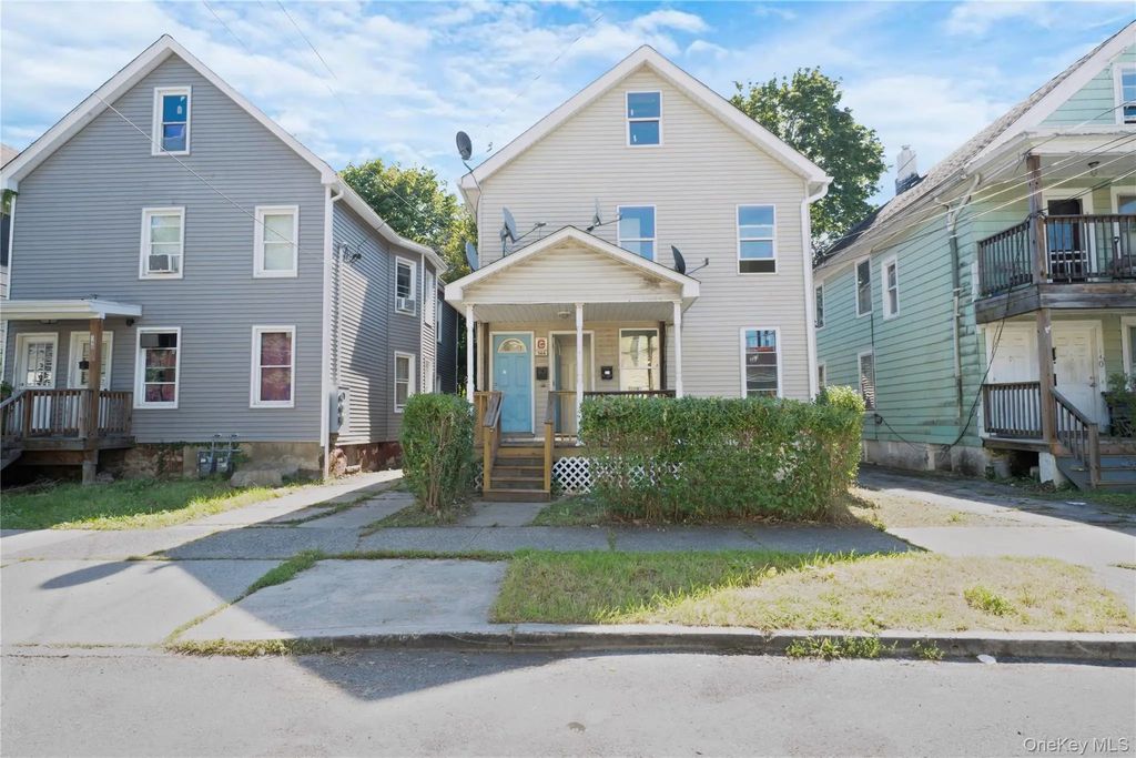 144 Winnikee Avenue, Poughkeepsie